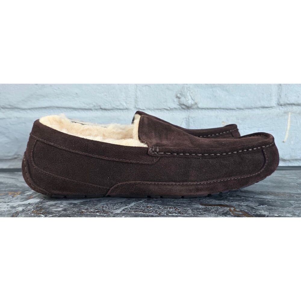 UGG Ascot Men's Suede Leather Shearling Moccasin Slippers Espresso Brown Size 10